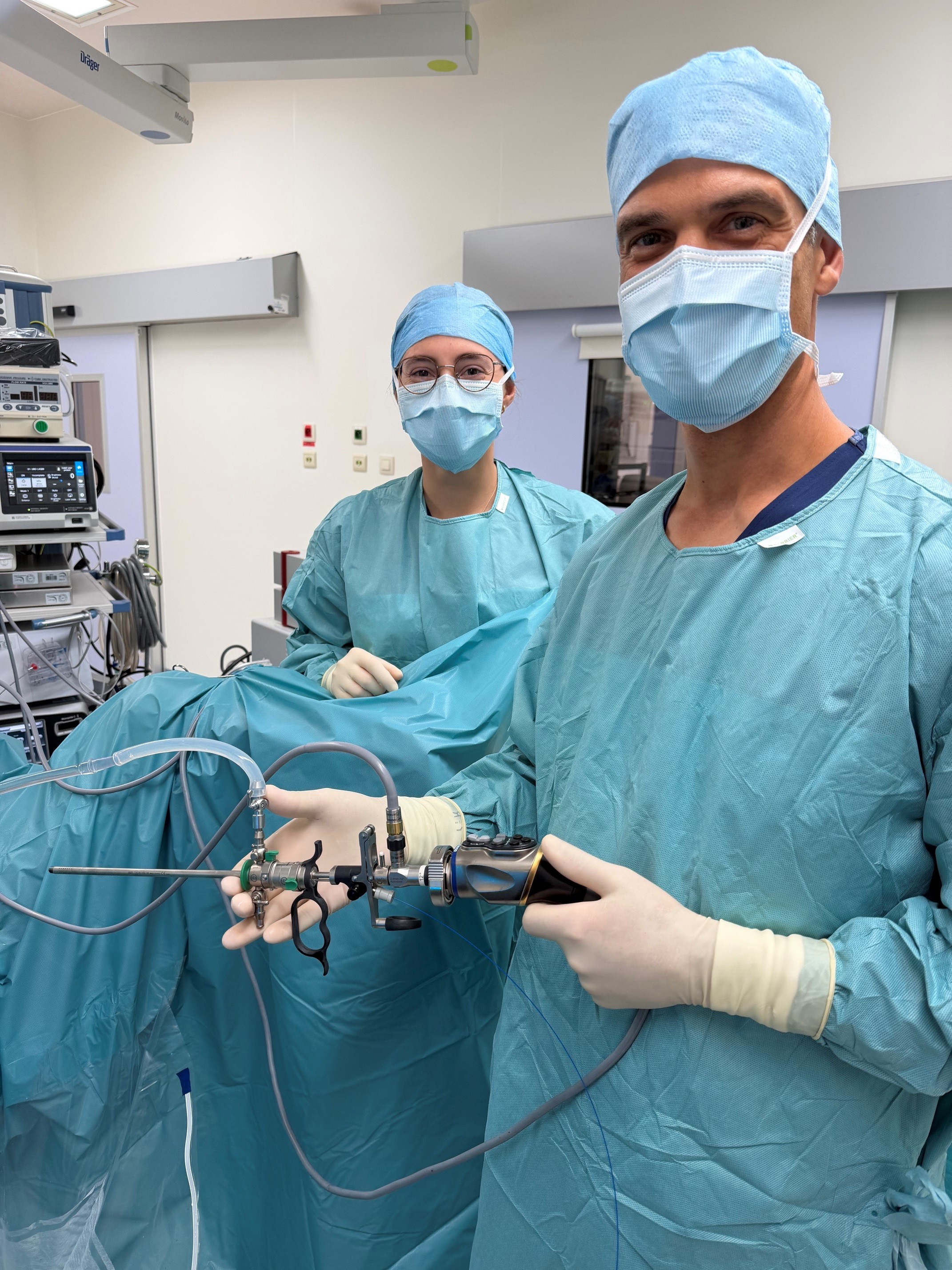 Dr. Uvin MiLEP
